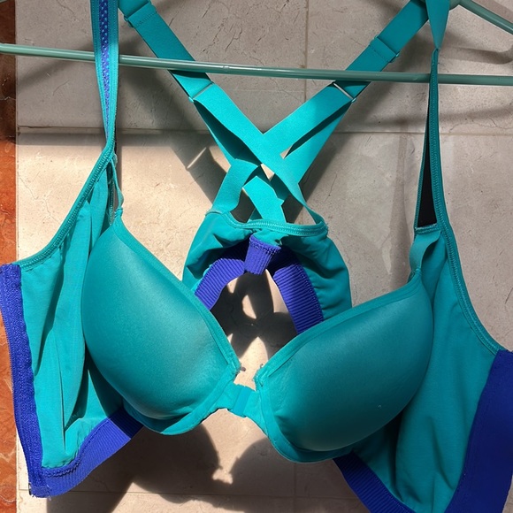 Victorias Secret VSX SPORT SET! - Picture 3 of 7